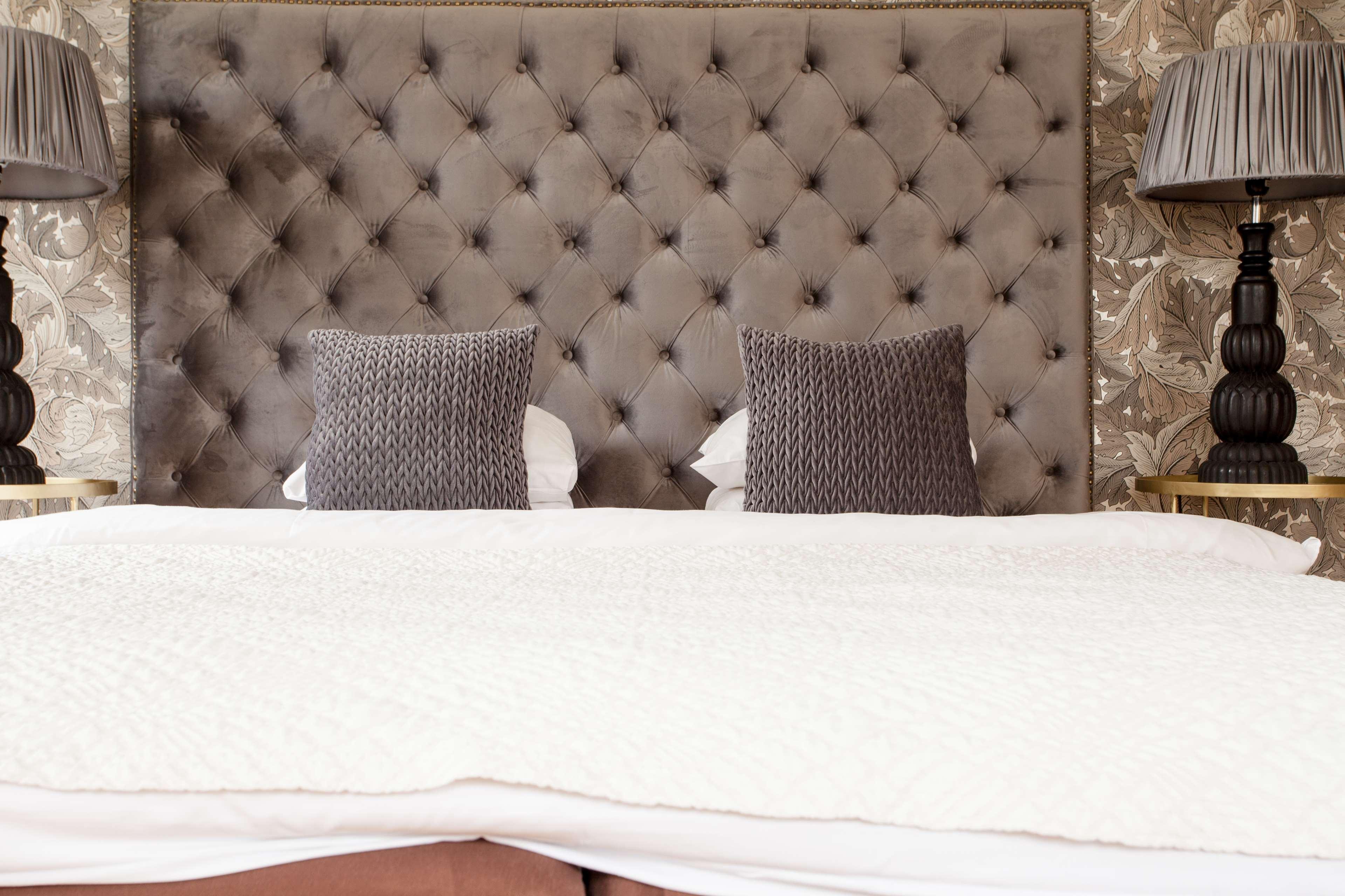Best Western The Inn & Suites Pacific Grove Bagian luar foto